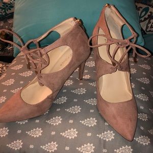 Mauve Closed Toe Heel